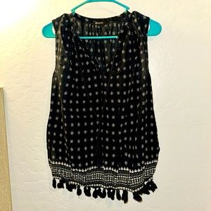 🚨 3/15 SALE 🚨 Madewell Black Sleeveless Boho Pattern Tassle Tank Top Blouse